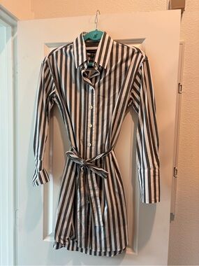 Banana Republic Black and White Striped Button-Down Shirt